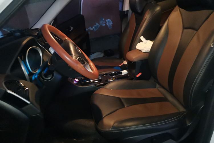 Used GAC Trumpchi GS5 Super 2016 1.8T Automatic Two-Wheel Drive Anniversary Edition Left Front Seat