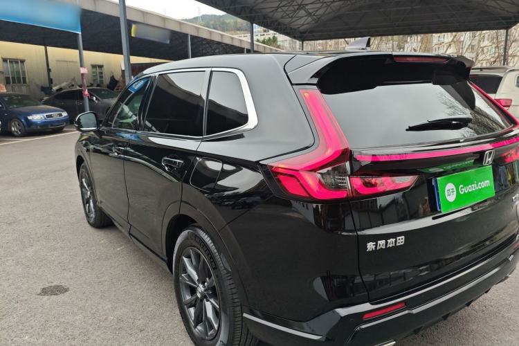 Used Honda CR-V 2023 2.0L eHEV Two-Wheel Drive Smart Edition
