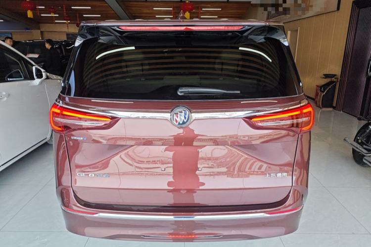 Used Buick GL8 2022 ES Landtrek 653T Comfort Edition