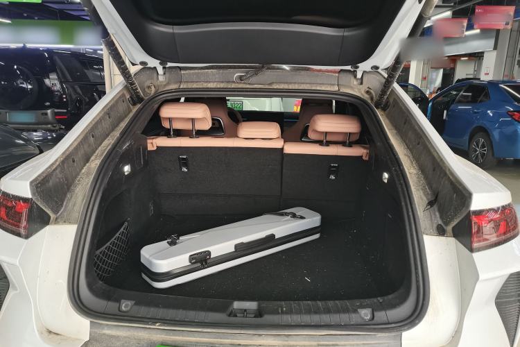 Used BYD Song L EV 2025 Intelligent Driving Version 662 km LiDAR Excellence Edition
