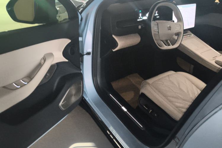 Used Nio ES6 2025 75 kWh
