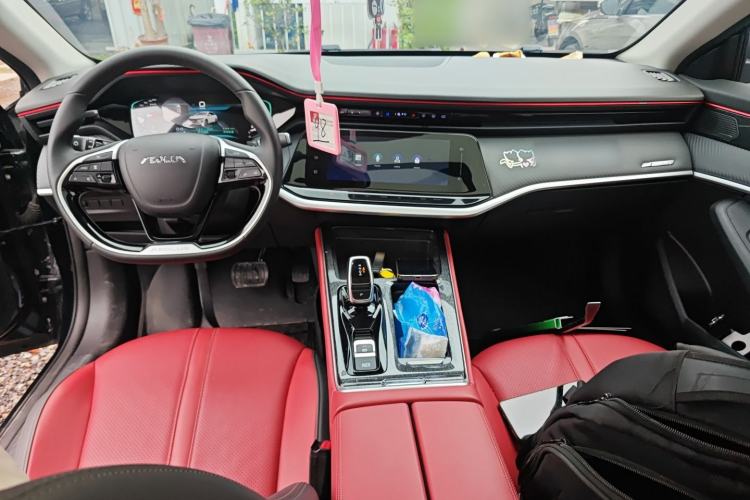 Used Dongfeng Aeolus Yixuan MAX 2021 1.5T Ultra-Stylish Trendsetter Edition Center Console