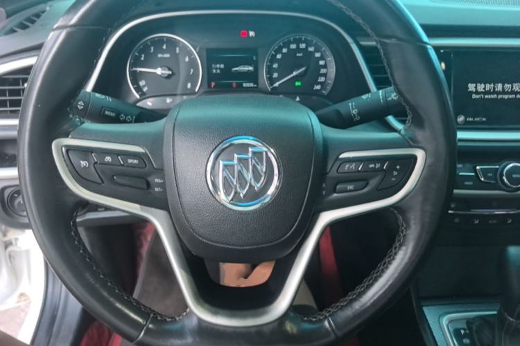 Ojetý Buick GT 2019 18T Automatic Connected Flagship Version China V Standard