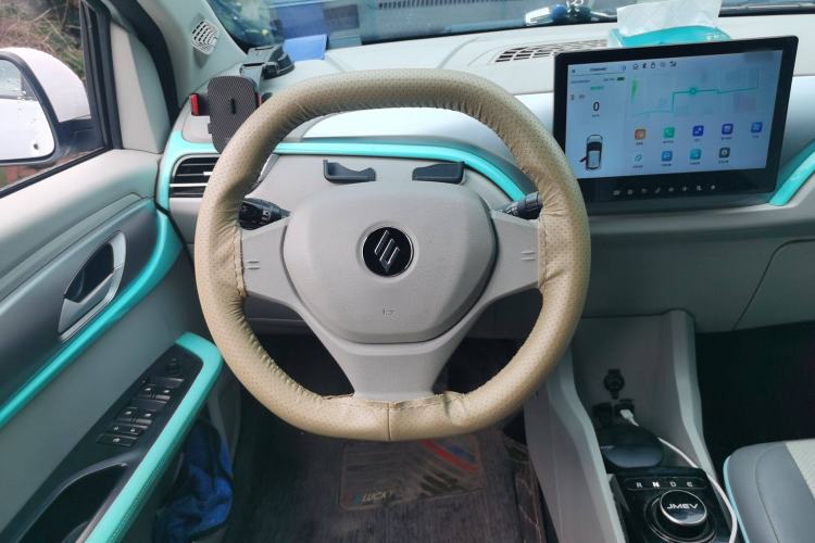 Used JMEV Ezi EV3 2024 Edition Youth Version 330KM Comfort Model
