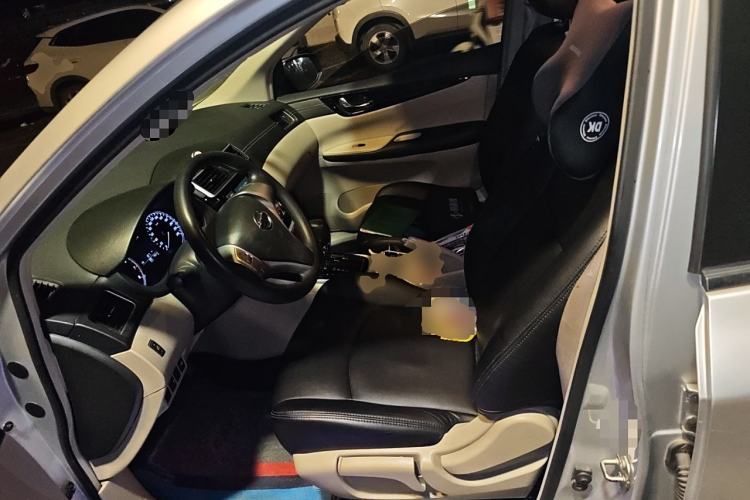 Used Nissan Tiida 2016 1.6L CVT Joyride Edition
