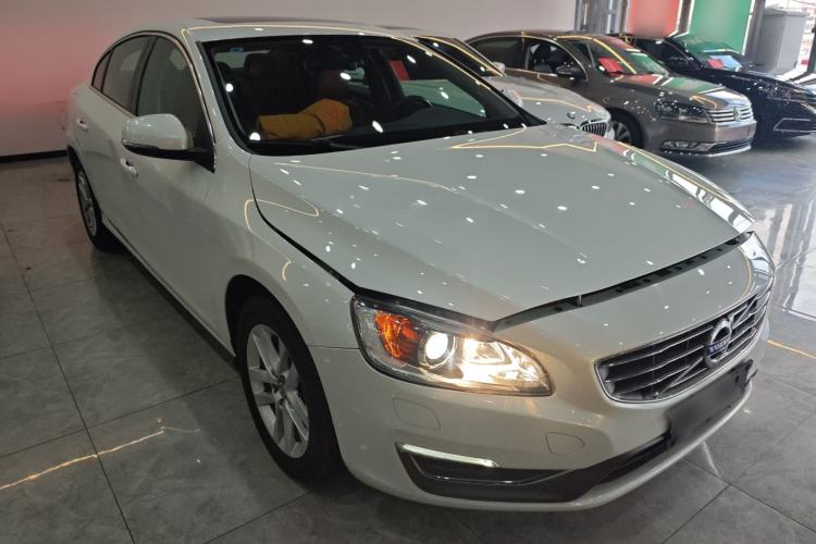 Used Volvo S60 2018 S60L T3 Smart Upgrade Edition
