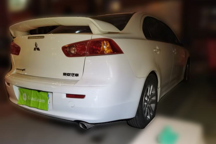 Used Mitsubishi Lancer EX 2011 Fashion Edition 1.8L Manual Smart Type Exterior 5