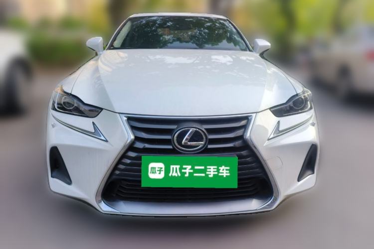 Used Lexus IS 2017 300 Leading Edition
