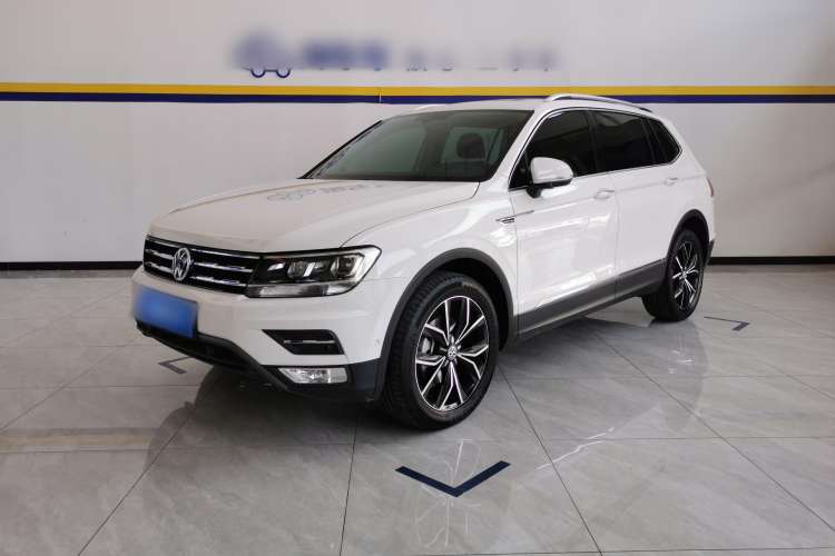 Used Volkswagen Tiguan L 2020 330TSI Automatic Two-Wheel Drive Smart Luxury Edition China VI Standard