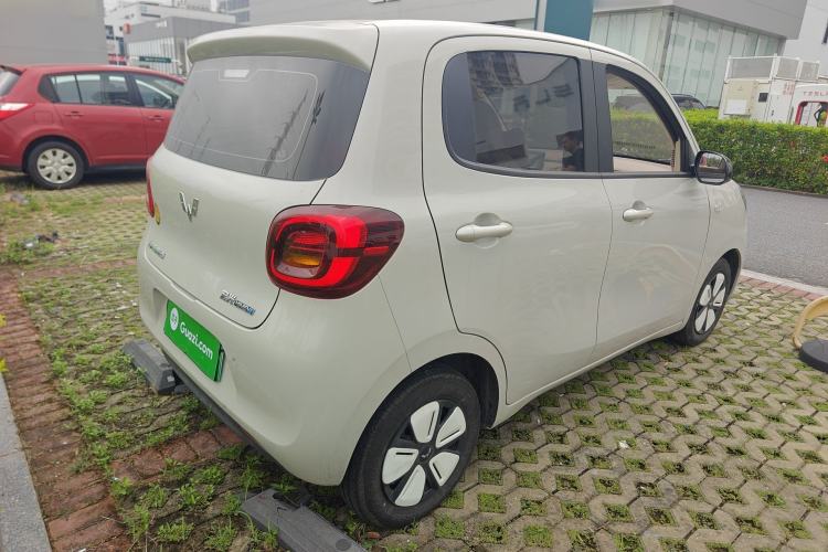 Used Wuling Hongguang MINIEV 2025 Four-Door Version Advanced Edition Rear Right 45 Deg