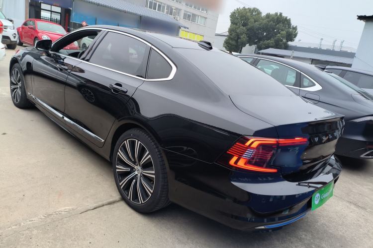 Used Volvo S90 2025 B5 Zhiya Luxury Edition