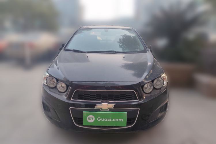 Used Chevrolet Aveo Sonic 2011 Sedan 1.4L MT SL