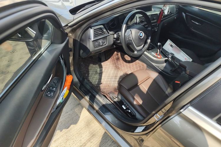 Used BMW 3 Series 2019 320Li Fashion Model
