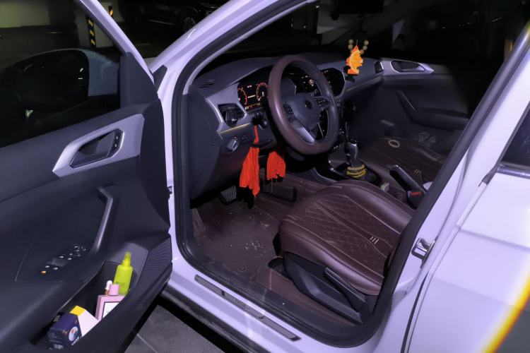 Used Volkswagen Tacqua 2021 280TSI DSG EnjoyPro Smart Connectivity Version Driver Seat