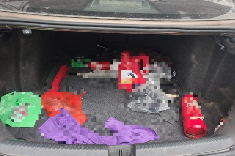 Used Volkswagen Sagitar 2012 1.6L Manual Comfort Model Trunk