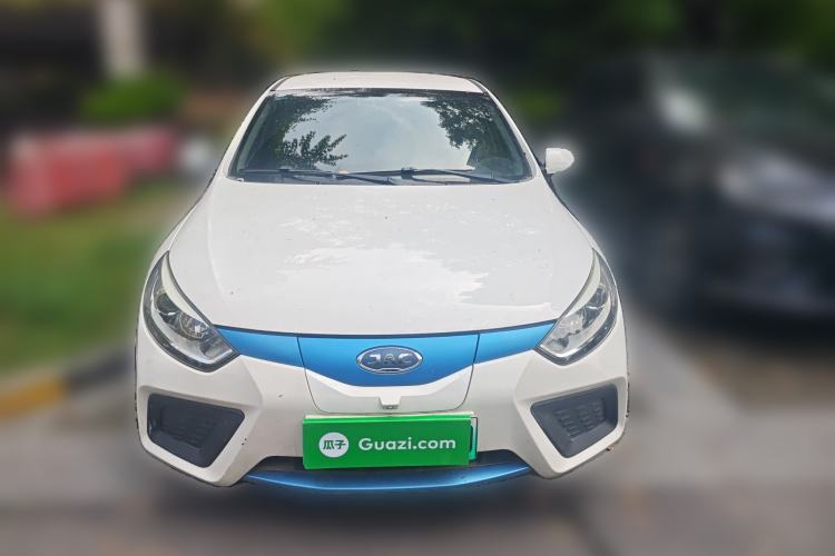 Used JAC Group iEVA50 2018 Luxury Model Front