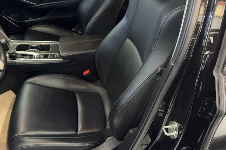 Used Honda Accord 2022 260TURBO Luxury Edition Left Front Seat