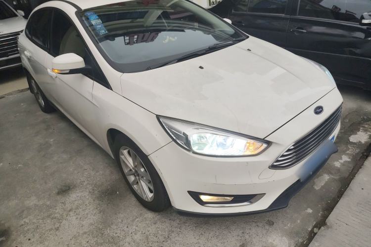 Used Ford Focus 2015 Sedan 1.6L Automatic Trend Model
