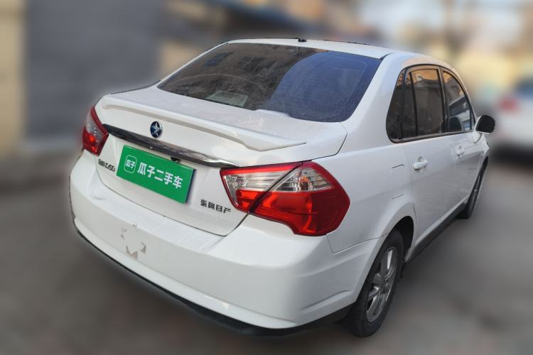Used Venucia D50 2015 1.6L Manual Fashion Edition