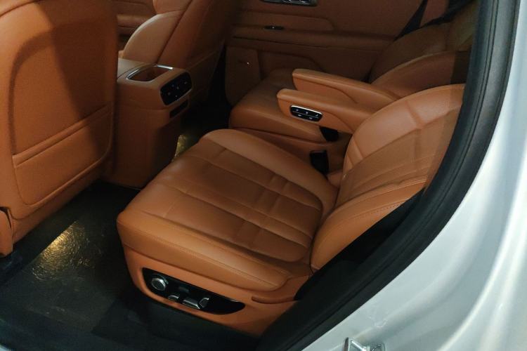 Used Deepal S09 2025 Four-Wheel Drive Ultra+ Custom Edition