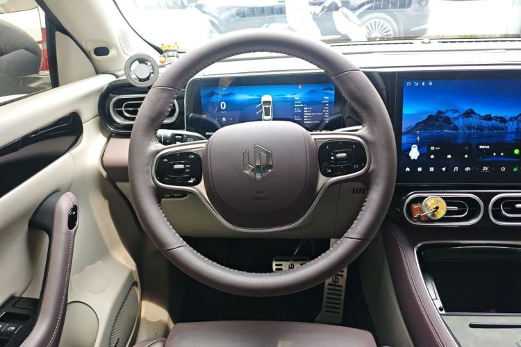 Used Leapmotor C11 2023 Range-Extended 180 Comfort Edition
