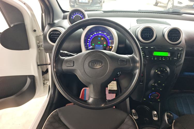 Used BYD F0 2015 1.0L AMT XuanKu Model
