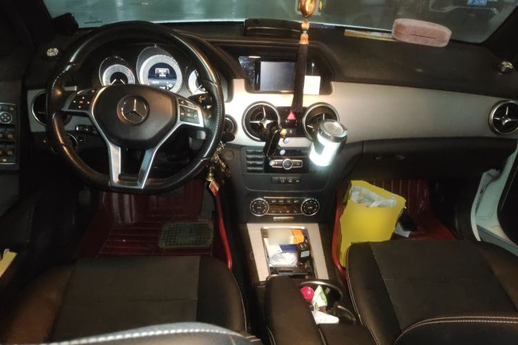 Used Mercedes-Benz GLK-Class 2015 GLK 260 4MATIC Dynamic Edition Ultimate Version
