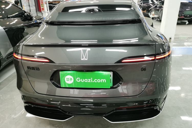 Used Avatr 06 2025 Max All-Electric Version