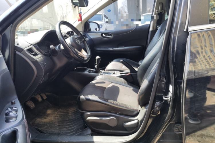 Used Nissan Tiida 2011 1.6T Manual Xuan Dong Edition Left Front Seat