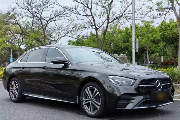 Used Mercedes-Benz E-Class 2021 Facelift E 260 L Sport Edition Exterior 3