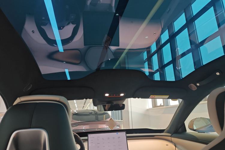 Used Xiaomi Auto YU7 2025 Ultra-Long Range High-Performance All-Wheel-Drive Max Edition