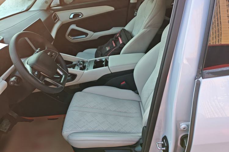 Used BYD Yuan UP 2024 401KM Leading Edition