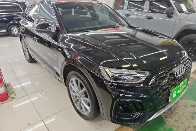 Used Audi Q5L 2023 45T Luxury Dynamic Model Front Right 45 Deg