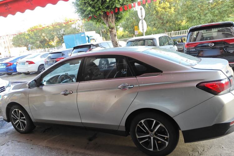 Used Venucia D60 2019 1.6L XL CVT SmartConnect Elite Edition (ISS)