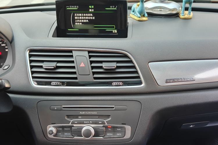 Used Audi Q3 2016 35 TFSI quattro all-wheel-drive style model Audio And AC Panel