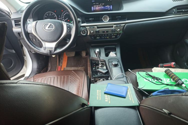 Used Lexus ES 2014 250 Comfort Edition