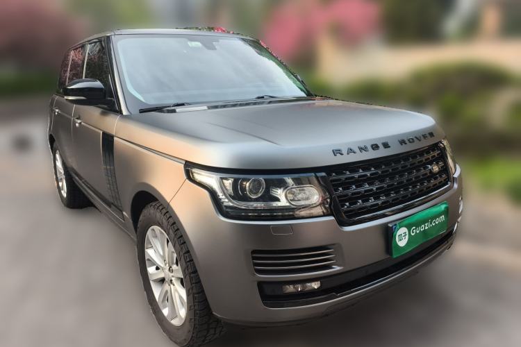 Used Land Rover Range 2015 3.0 SC V6 Vogue Front Right 45 Deg