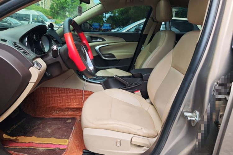 Used Buick Regal 2011 2.4L SIDI Comfort Edition Left Front Seat