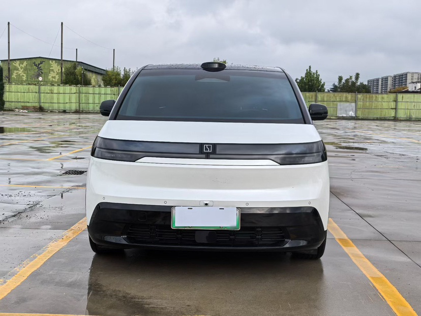 Zeekr MIX 2025 Long-Range Intelligent Driving Edition — снимка 15