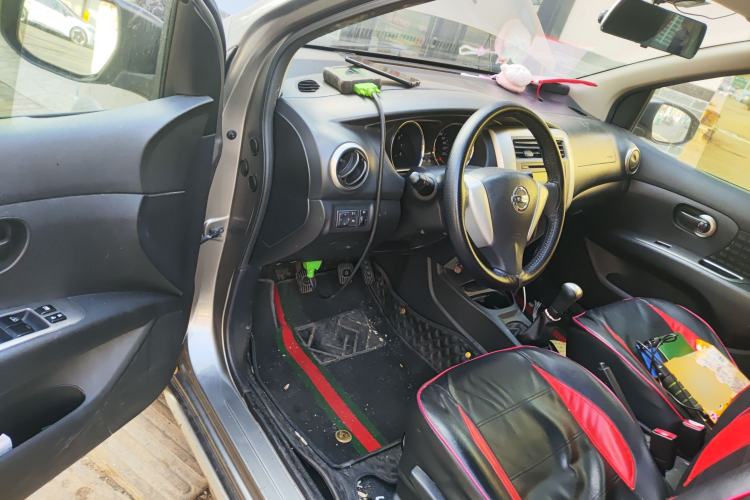 Used Nissan Livina 2013 Jingrui 1.6XL Manual Comfort Edition
