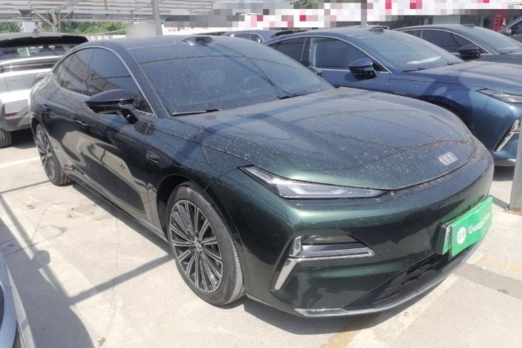 Used Geely Galaxy 8 2025 130km EM-P Starship Edition
