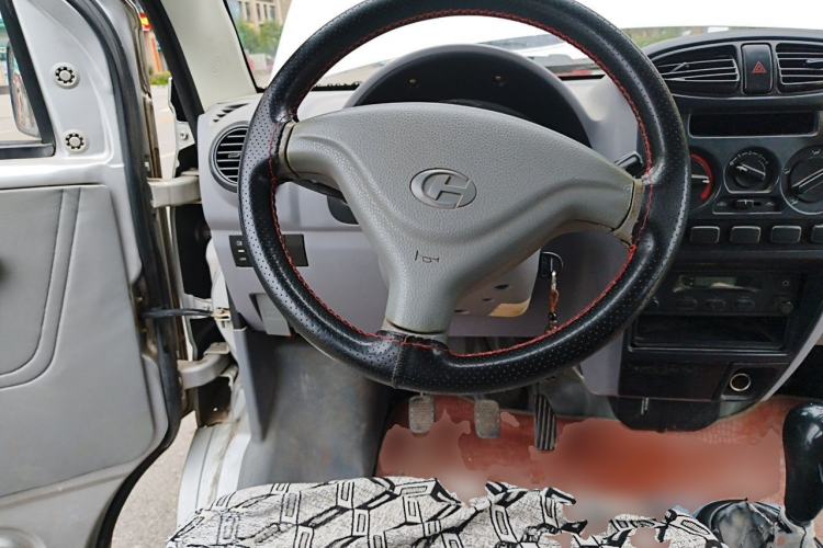 Used BAIC Changhe Freedom 2014 1.0L Hongyun Edition Economy Model DA465QA
