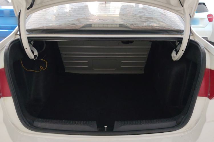 Used Volkswagen Santana 2016 1.6L Automatic Fashion Edition
