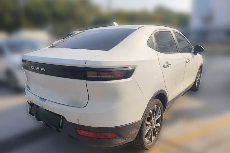 Used ORA iQ 2018 High-Range Version Smart Connectivity Model
