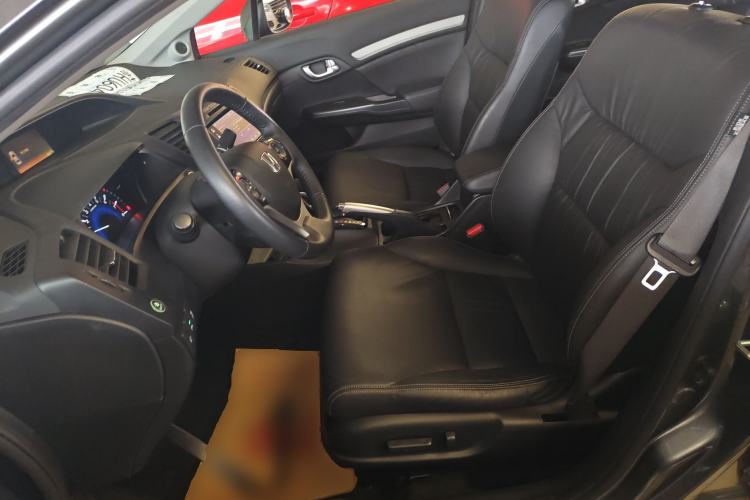 Used Honda Civic 2014 1.8L automatic luxury edition