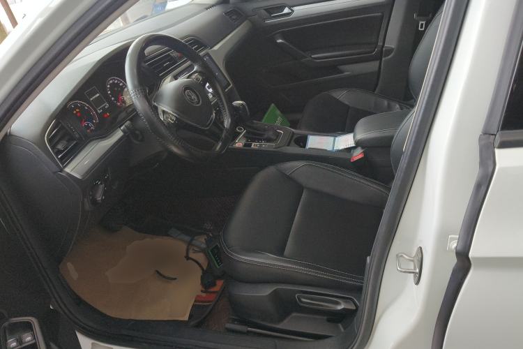 Used Volkswagen Lamando 2019 230TSI DSG Fashion Edition China VI
