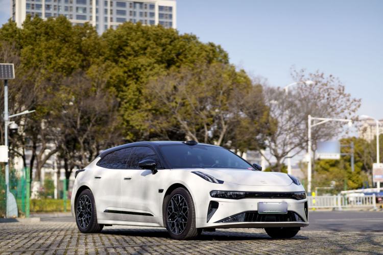 Used Zeekr 001 2025 WE Edition 95 kWh All-Wheel Drive
