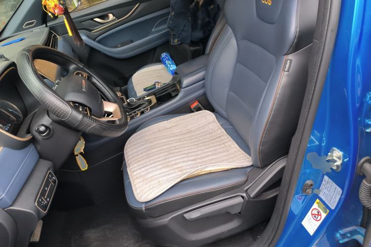 Used CHANGAN OSHAN COS1 2018 1.5T Automatic Yue 7-Seater
