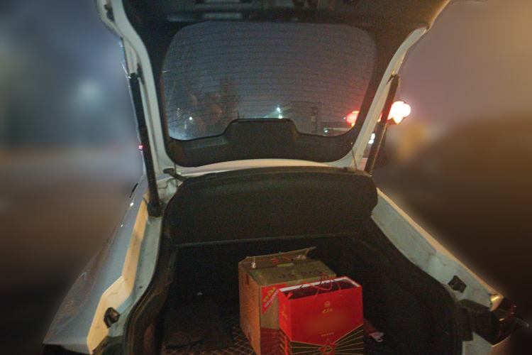 Used Changan UNI-V 2022 1.5T Prestige Version
