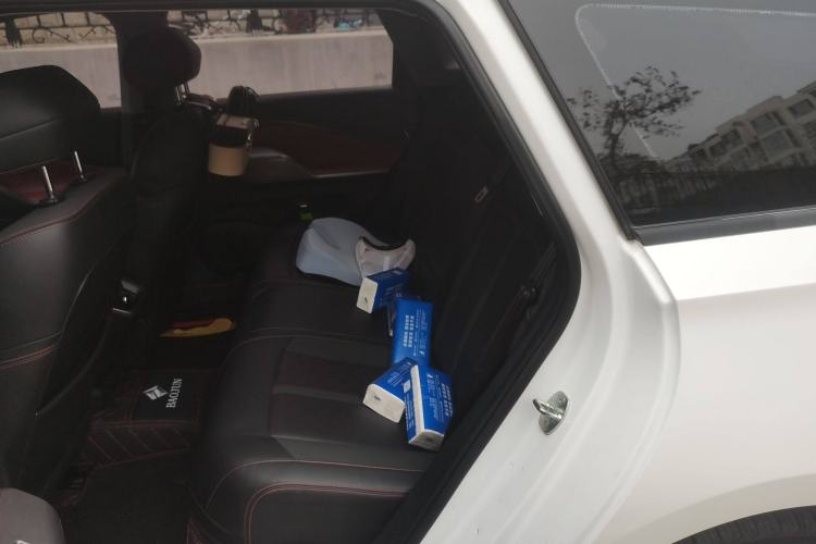 Used Baojun RC-5 2020 RC-5W 1.5T CVT Smart Shine Prestige Model